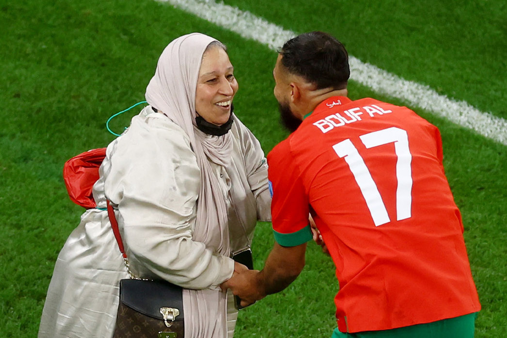 بوفال : اللي جا بسم الله والله الوطن الملك