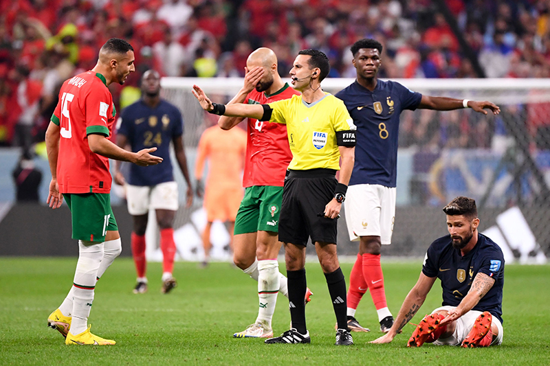  الجامعة الملكية المغربية تحتج على تحكيم​ مباراة المنتخب المغربي​ أمام نظيره الفرنسي