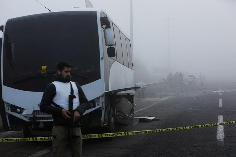  إصابة تسعة أشخاص في تفجير إرهابي شرق تركيا