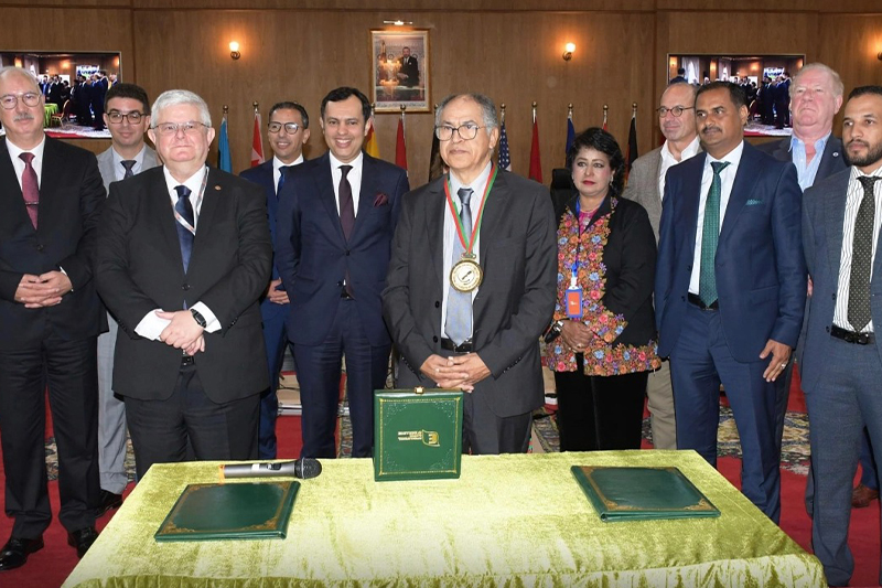  توقيع اتفاقية شراكة بين المركز الدولي للتميز والجامعة المفتوحة للداخلة