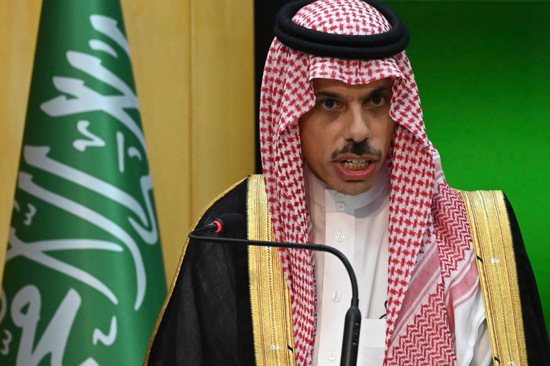 وزير الخارجية السعودي يؤكد أن بلاده لن تقوم بالتطبيع مع