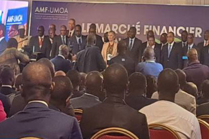  المغرب يشارك في ملتقى دولي حول السوق المالي الإقليمي للاتحاد النقدي لغرب إفريقيا بأبيدجان