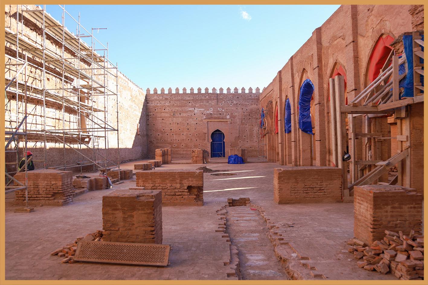 السيدان التوفيق وبنسعيد يزوران ورش إعادة تأهيل مسجد تينمل (صور) 4 f%D9%85%D8%B3%D8%AC%D8%AF %D8%AA%D9%8A%D9%86%D9%85%D9%84