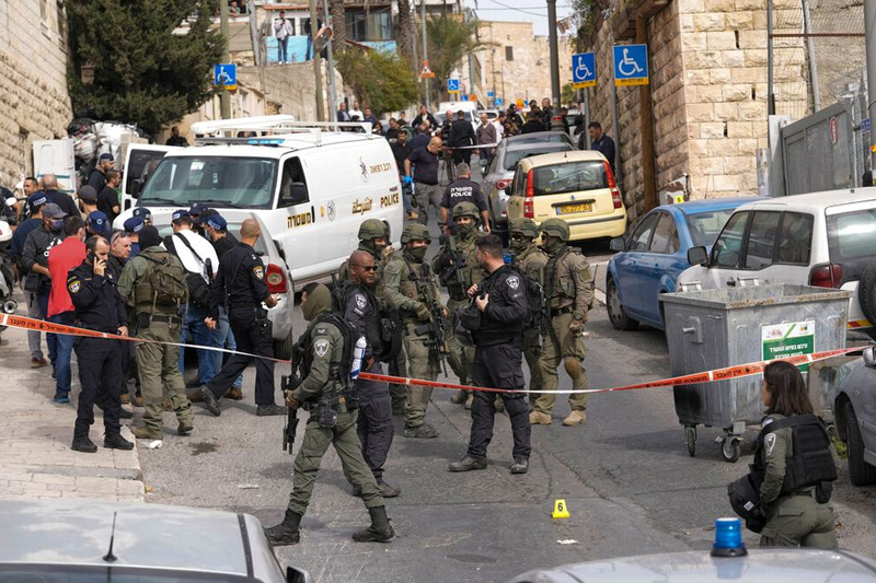 إصابة إسرائيليين في عملية إطلاق نار في القدس الشرقية