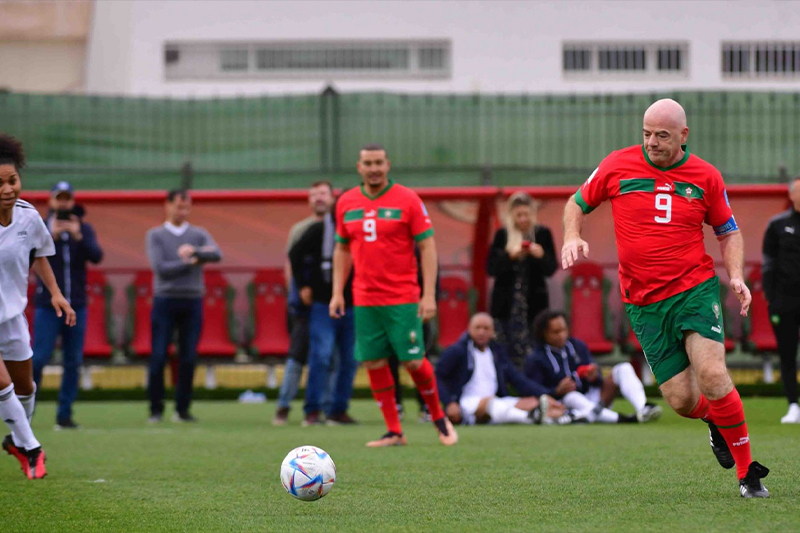  انفانتينو و لقجع يشاركان في المباراة الاستعراضية بين نجوم المغرب ونجوم العالم