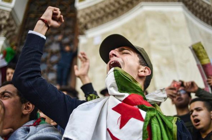  من الحراك إلى القمع، الجزائر تدخل في حقبة جديدة (Le Monde)
