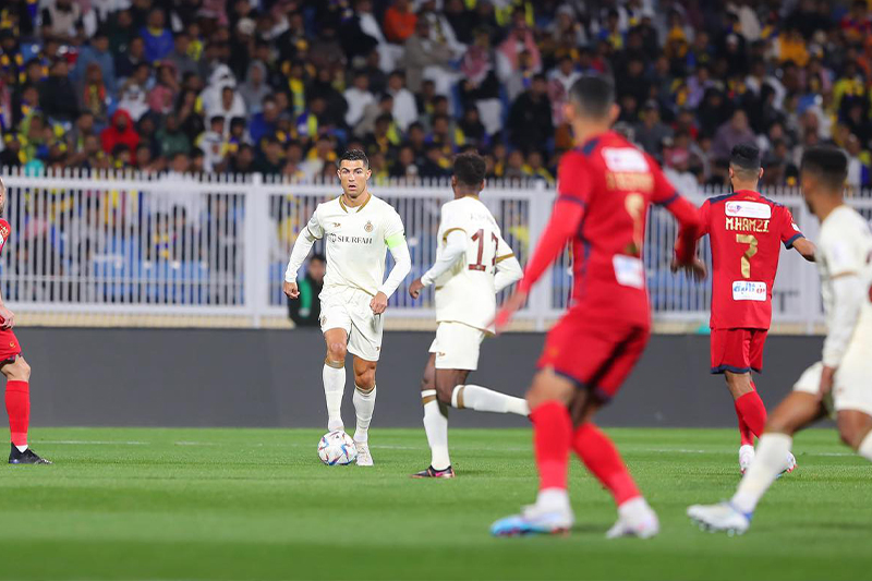  رونالدو يواصل تكسير الأرقام القياسية بأسرع هاتريك في الدوري السعودي