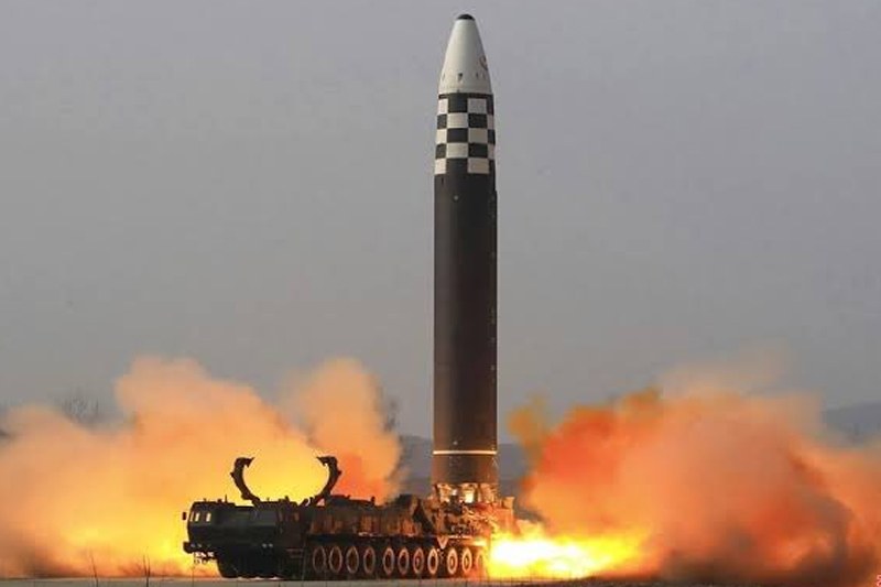  كوريا الشمالية تطلق صاروخين باليستيين باتجاه البحر الشرقي