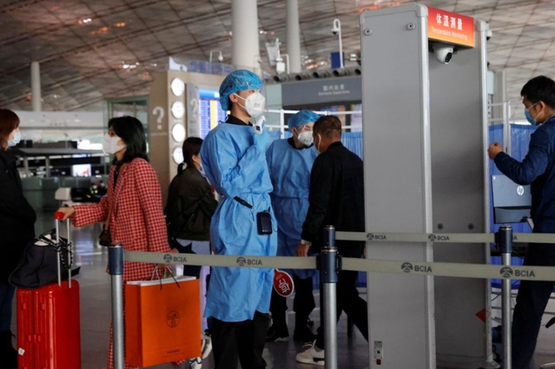  الصين تستأنف إصدار تأشيرات الدخول بعد قيود استمرت ثلاث سنوات