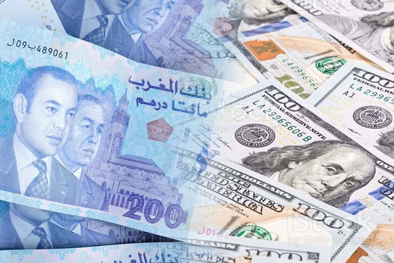 الدولار يعود لتجاوز حاجز 10 دراهم مغربية