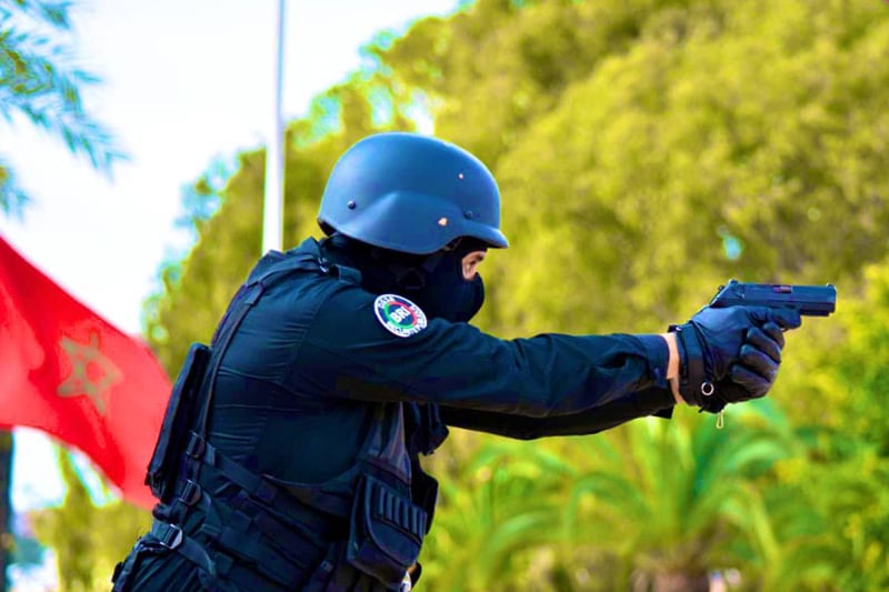 زايو: مقدم شرطة يستخدم سلاحه الوظيفي لتوقيف شخص موضوع مذكرات بحث وطنية