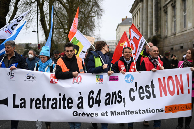  فرنسا.. الإضرابات ضد إصلاح نظام التقاعد تصل إلى يومها التاسع