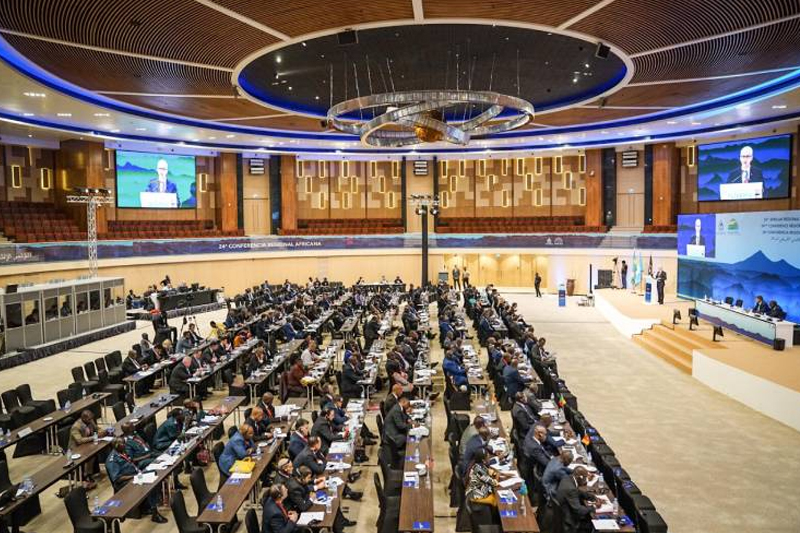 مؤتمر وزراء المالية الأفارقة 2030: المغرب يدعو إلى تعزيز الإستثمارات لمواجهة الصدمات المناخية