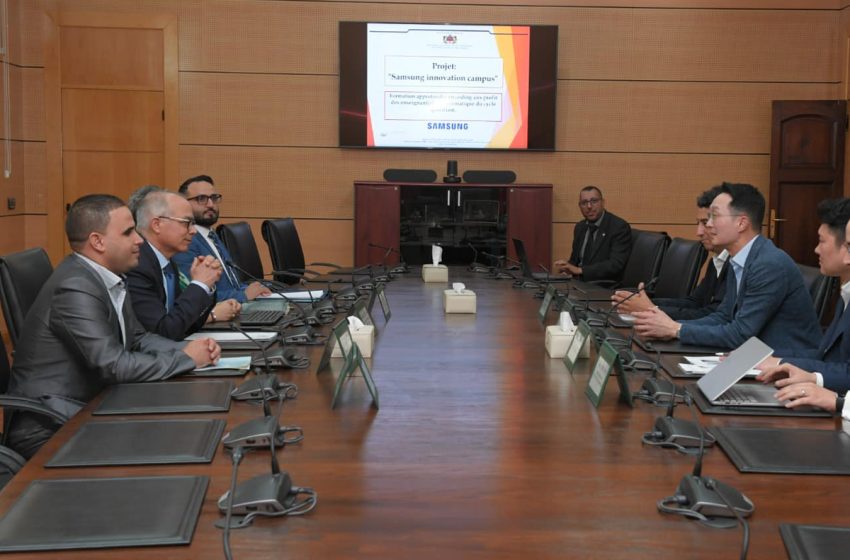  اتفاق بين وزارة التربية الوطنية والتعليم مع سامسونغ لتعميم التكنولوجيا بالمدارس المغربية