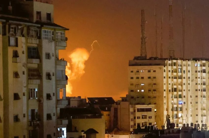  الجيش الاسرائيلي يشن غارات جوية على قطاع غزة