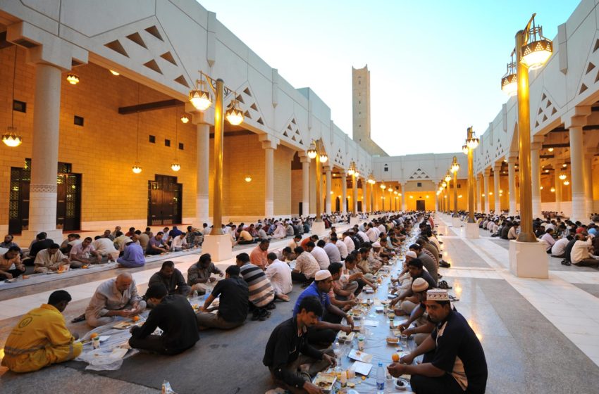  مغاربة قطر يتحدون في مبادرات تضامنية خلال شهر رمضان