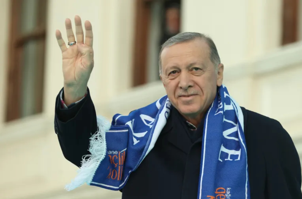 رجب طيب أردوغان يفوز بالجولة الثانية من الرئاسيات التركية