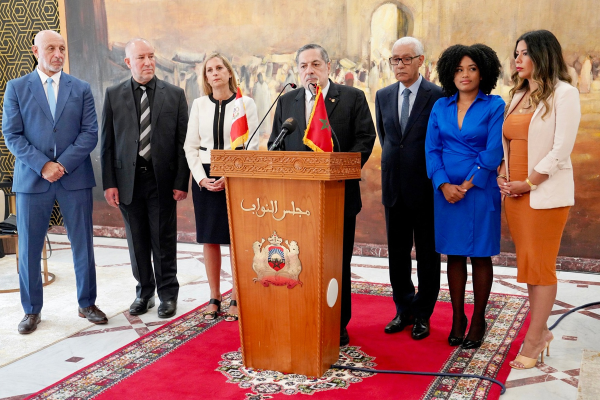 رئيس مجلس النواب يتباحث مع وفد برلماني رفيع المستوى من البيرو