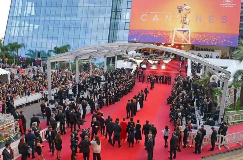  مهرجان كان السينمائي يحتفي بالزي المغربي