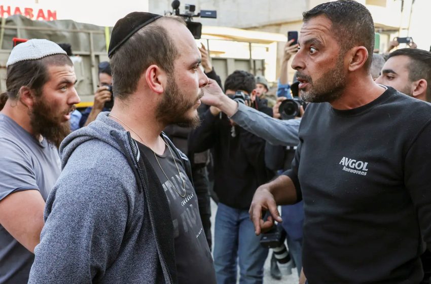  السلطات الإسرائيلية تعتقل أربعة إسرائيليين بتهمة الاعتداء على الفلسطينيين في الضفة الغربية المحتلة