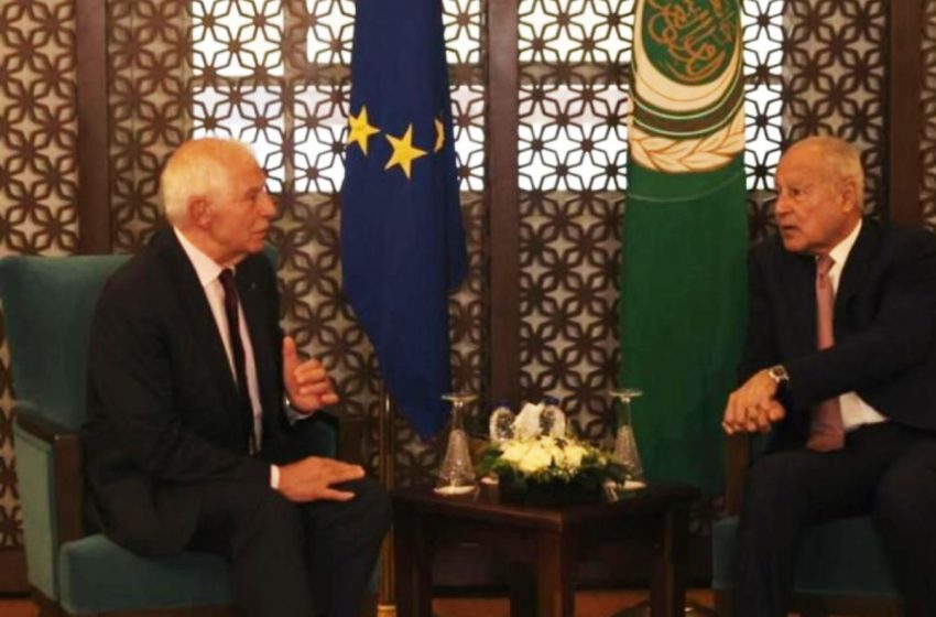  الأمين العام لجامعة الدول العربية يبحث مع جوزيب بوريل القضايا الاقليمية والدولية الراهنة