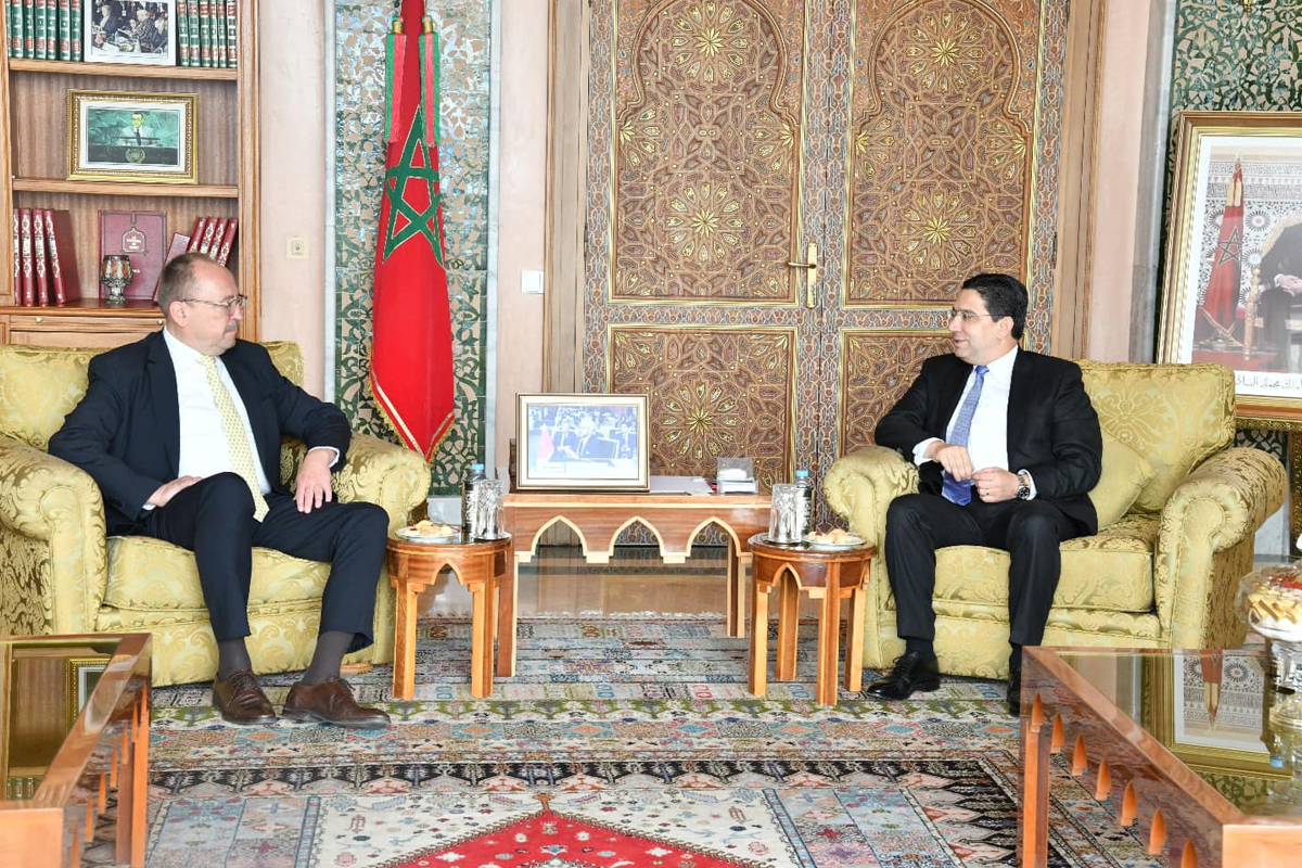 رئيس لجنة العلاقات الخارجية بالجمعية الوطنية الهنغارية يشيد بمخطط الحكم الذاتي المغربي