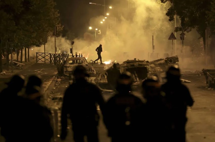  فرنسا: إعتقال أكثر من 3300 شخصا