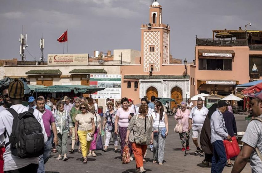  عدد السياح الوافدين إلى المغرب بلغ 6,5 مليون سائح