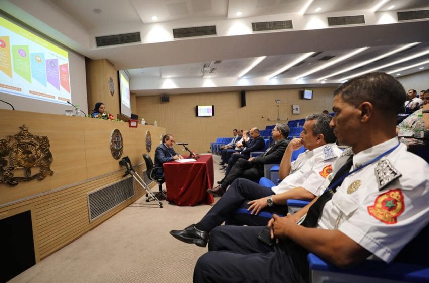  مديرية الأمن  تطلق برنامجا لتكوين موظفات وموظفي الشرطة حول لغة الإشارة