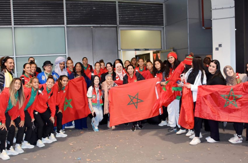  المنتخب المغربي النسوي يحظى باستقبال حار في ملبورن بإستراليا