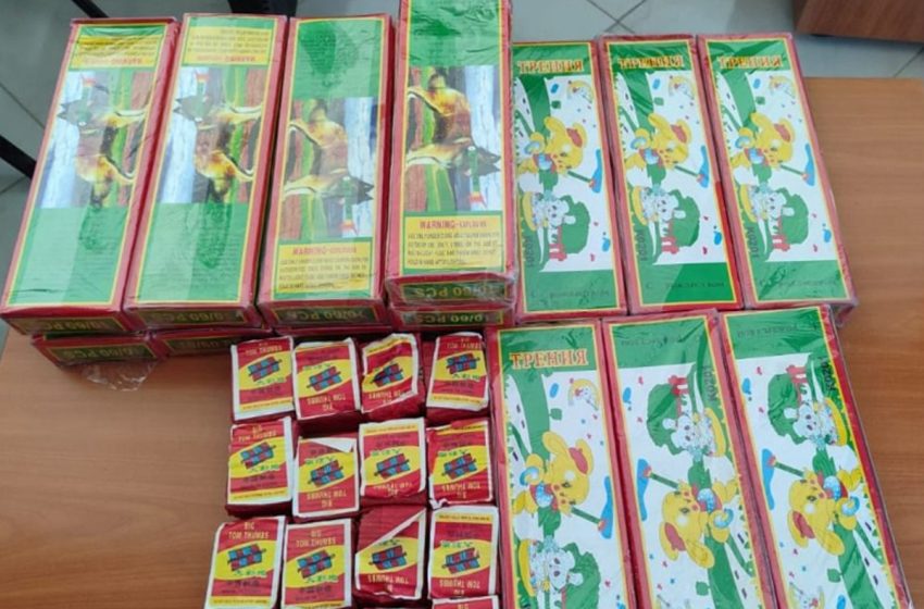  بوجدور: توقيف شخص يشتبه تورطه في حيازة وترويج الشهب النارية المهربة