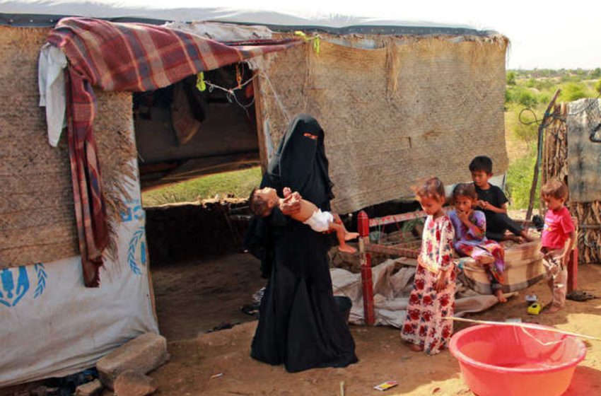 برنامج الغذاء العالمي: 4.4 مليون يمني مهددون بالجوع بسبب تخفيض المساعدات الانسانية