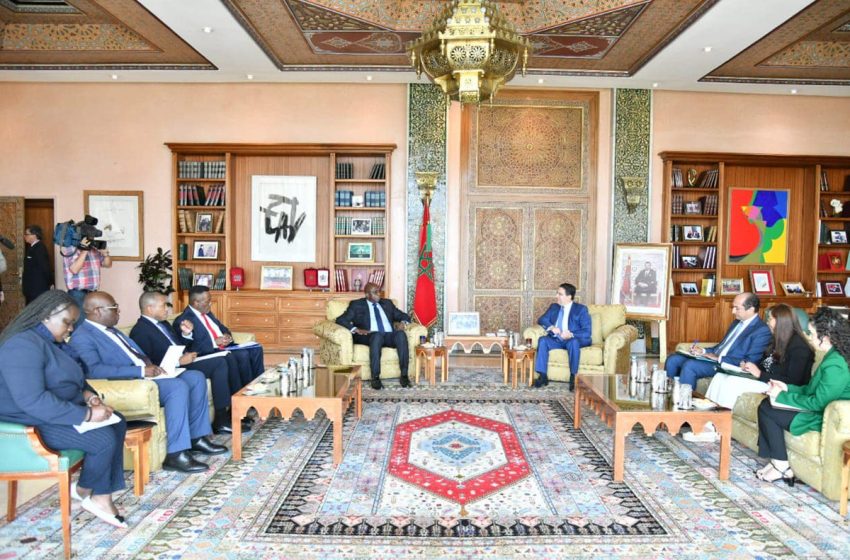 مباحثات بين السيد بوريطة ووزير خارجية أنغولا على هامش الدورة الثالثة للجنة المشتركة المغرب-أنغولا