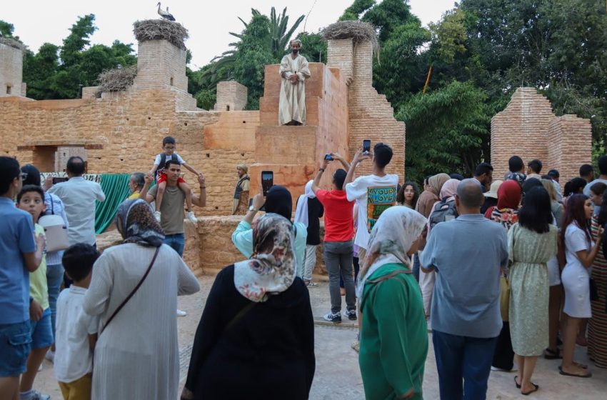  العروض الفنية لنوستالجيا عاطفة الأمس بشالة عرفت حضور حوالي 20 ألف شخص