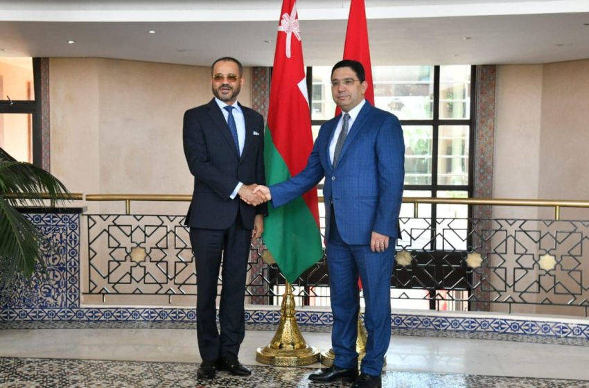  وزير خارجية سلطنة عمان يؤكد تطابق رؤى بلاده مع المغرب في العديد من القضايا العربية والدولية