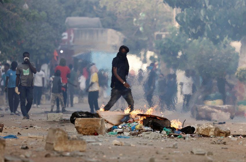  الرئيس السنغالي: اتخاذ جميع التدابير لضمان سلامة الأشخاص الممتلكات