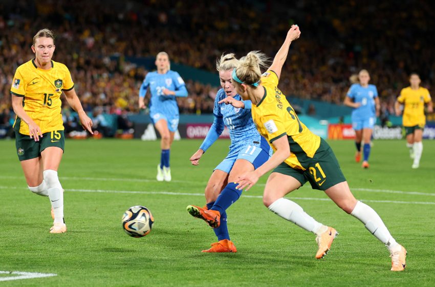  مونديال السيدات: المنتخب الإنجليزي يقصي أستراليا ويلاقي إسبانيا في النهائي