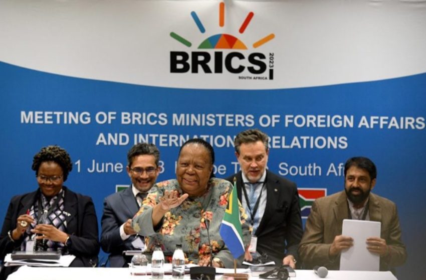  الهند تؤكد أن جنوب إفريقيا وجهت الدعوات للمشاركة في اجتماع بريكس/إفريقيا بمبادرة أحادية الجانب