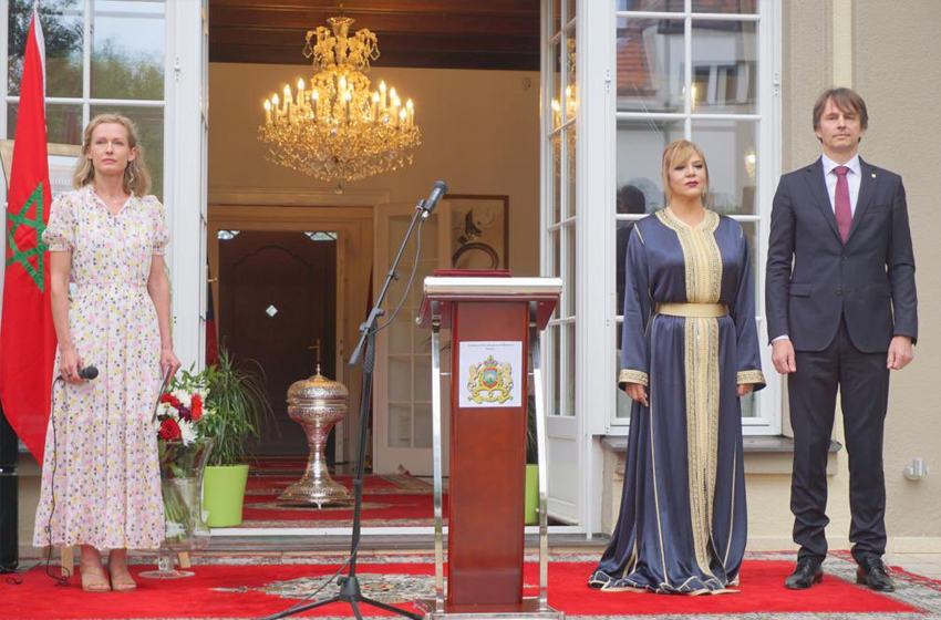  حفل استقبال بهيج في براغ بمناسبة ذكرى عيد العرش