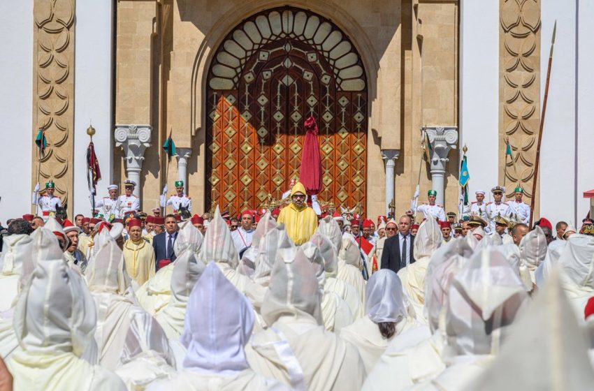  الغارديان البريطانية تختار صورة لجلالة الملك ضمن الصور الأكثر تميزا في العالم