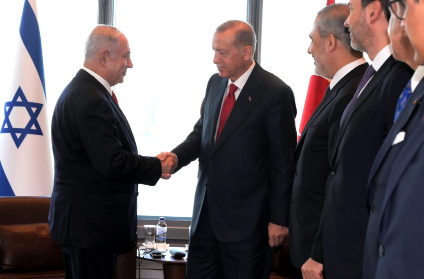  تركيا وإسرائيل تبحثان إجراء عمليات تنقيب مشتركة في شرق المتوسط