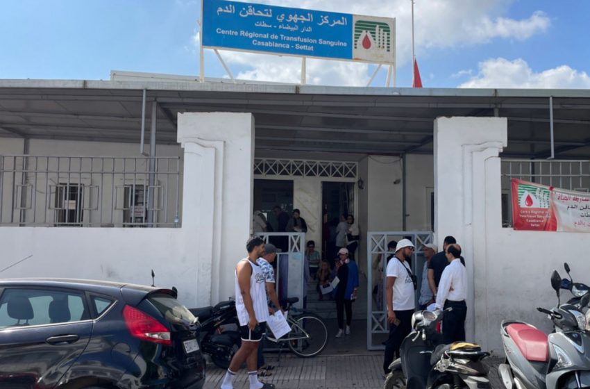  زلزال الحوز: توافد كبير على مراكز تحاقن بالدم بالدار البيضاء