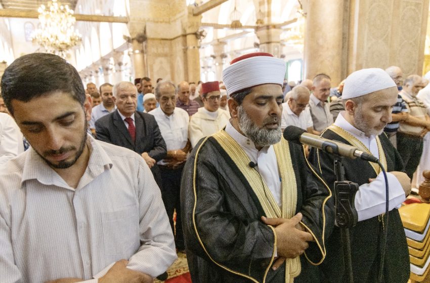 إقامة صلاة الغائب بالمسجد الأقصى المبارك على شهداء زلزال المغرب‎