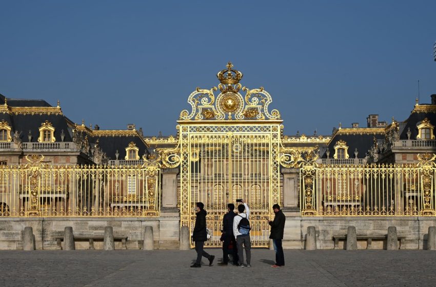  فرنسا: إخلاء قصر فرساي بعد تهديد جديد بوجود قنبلة