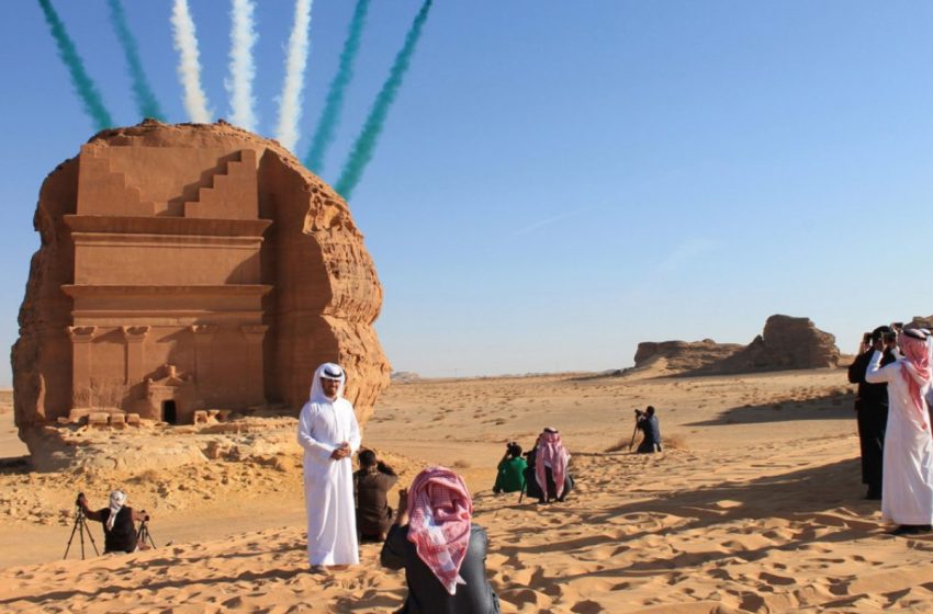 47.52 مليار دولار حجم إنفاق السياح في السعودية منذ التعافي من كورونا