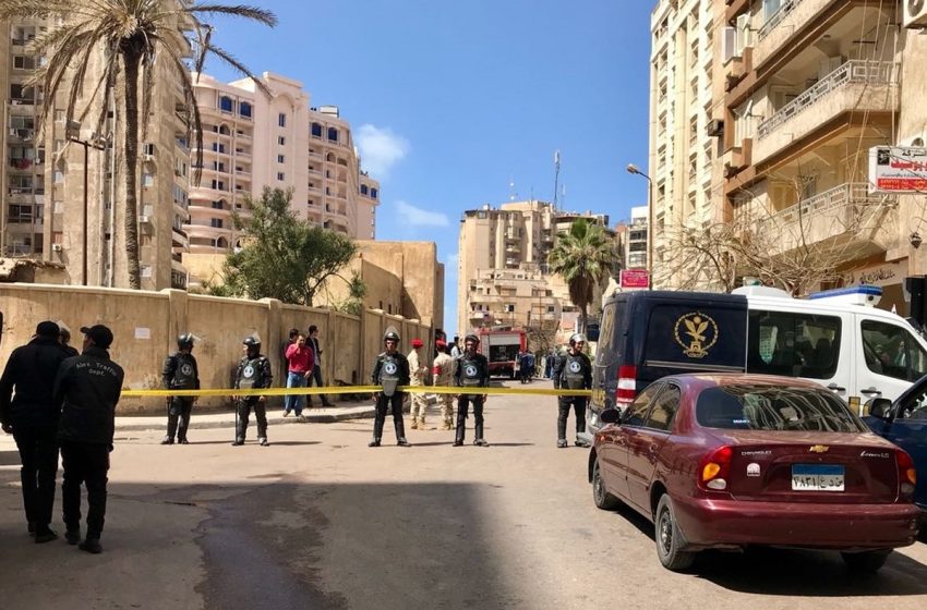  مقتل إسرائيليين اثنين في الإسكندرية برصاص شرطي مصري