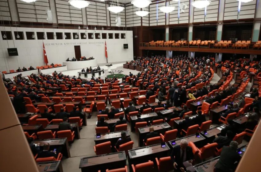  تركيا.. البرلمان يفتتح دورته التشريعية الجديدة
