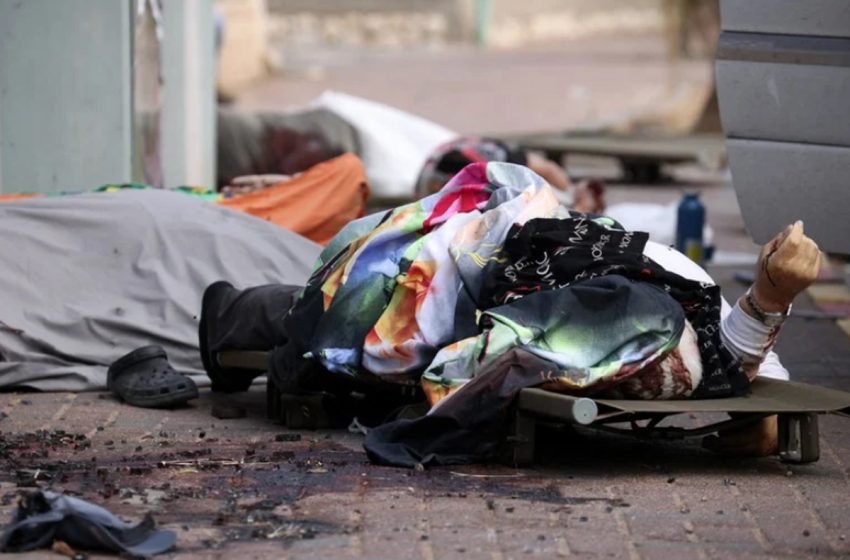  إسرائيل: عدد قتلى الهجوم يصل 200‎ شخصا