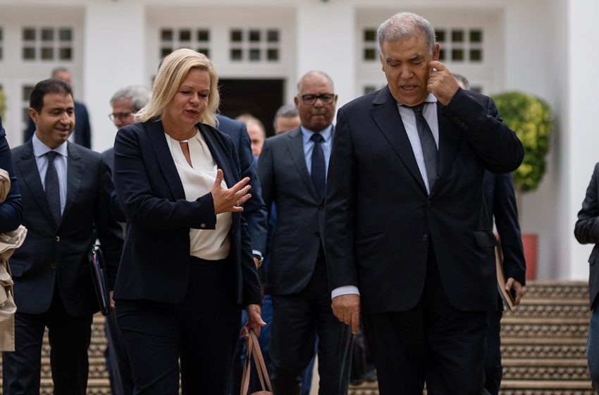  وزيرة الداخلية الألمانية تشيد بتدبير المغرب، بشكل فعال، لآثار زلزال الحوز
