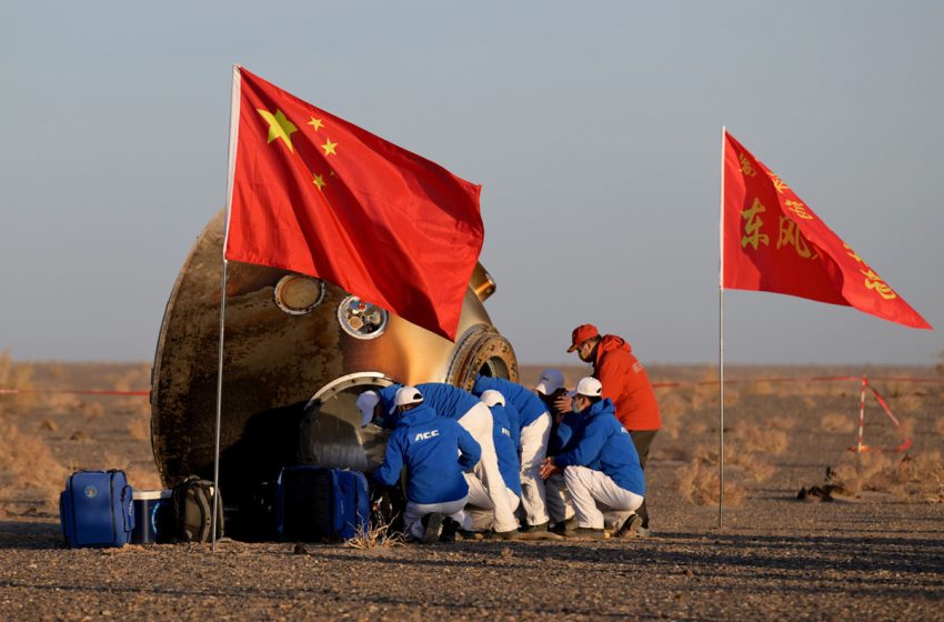 عودة ثلاثة رواد فضاء صينيين إلى الأرض بعد مهمة استغرقت 5 أشهر